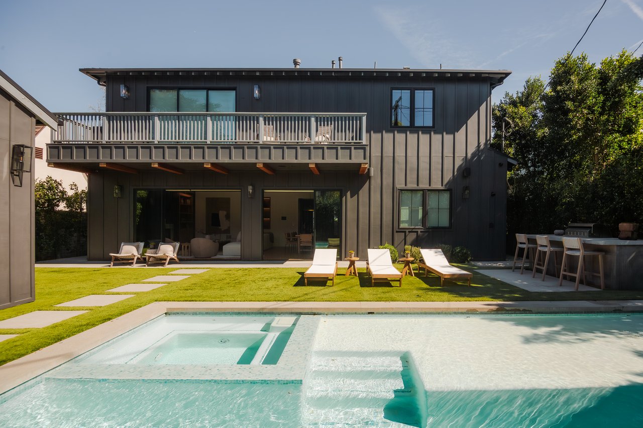 4261 Denny Ave, Toluca Lake 