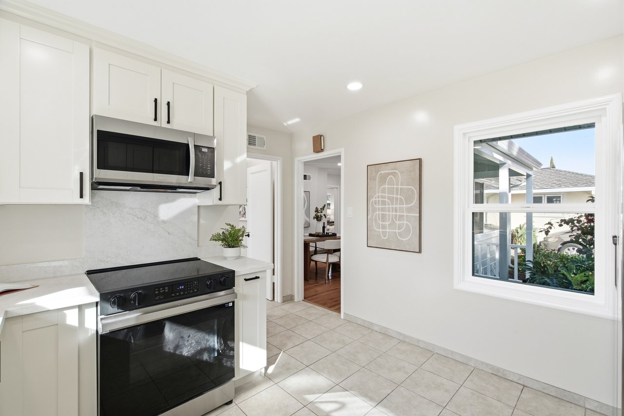 946 Los Padres Boulevard