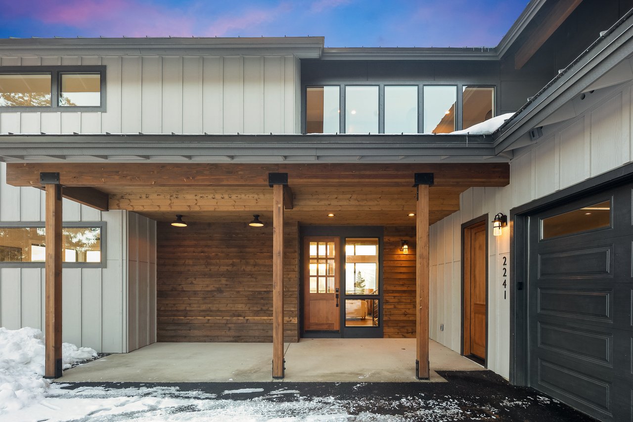 2241 Forest Ridge Drive