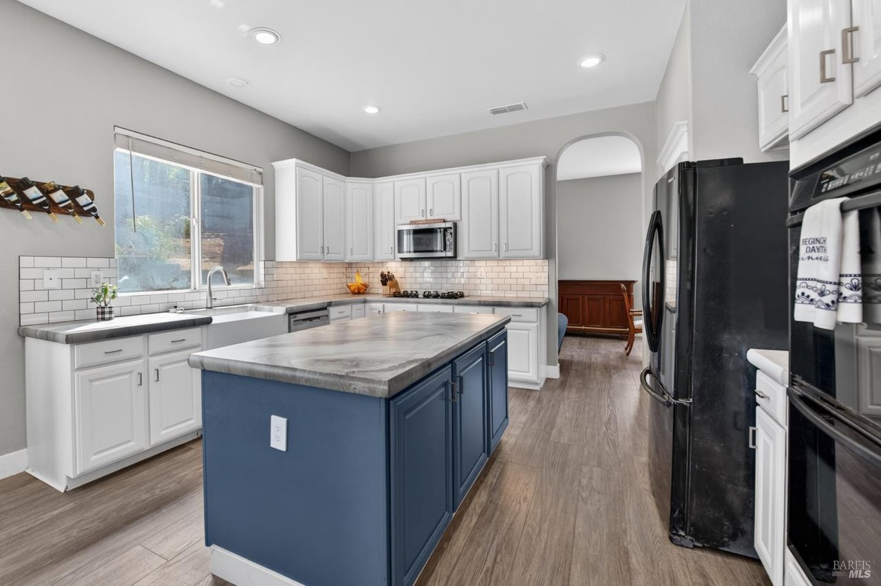 612 Pacific Grove Court, Vacaville
