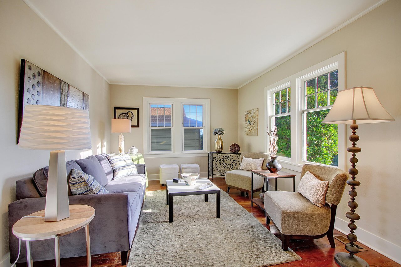 10450 California Ave SW