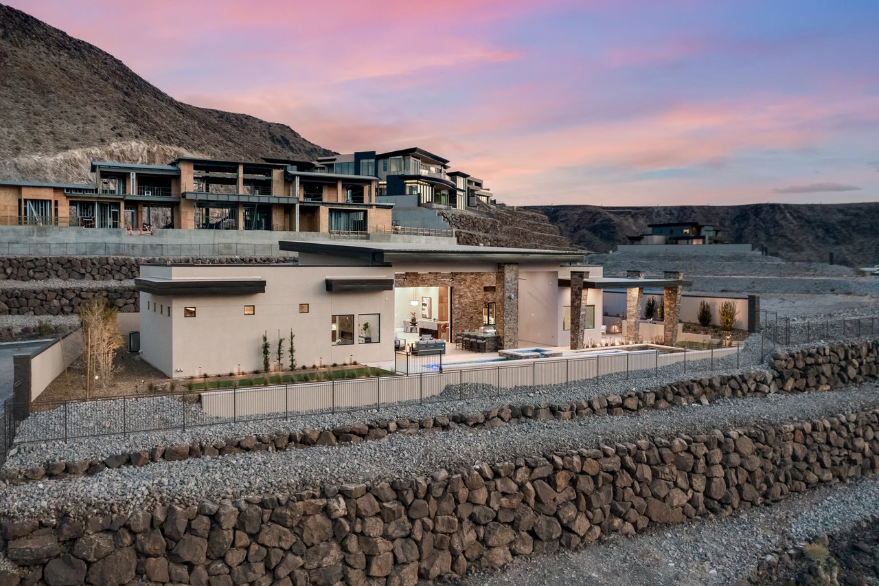 9 Stonecutter Court