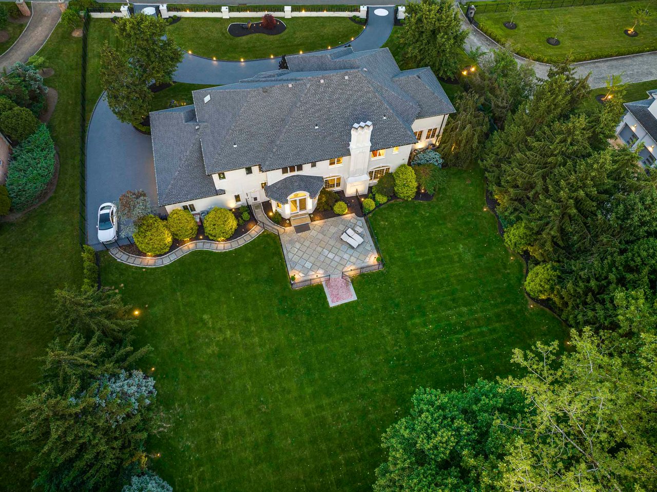 85 Sherwood Rd