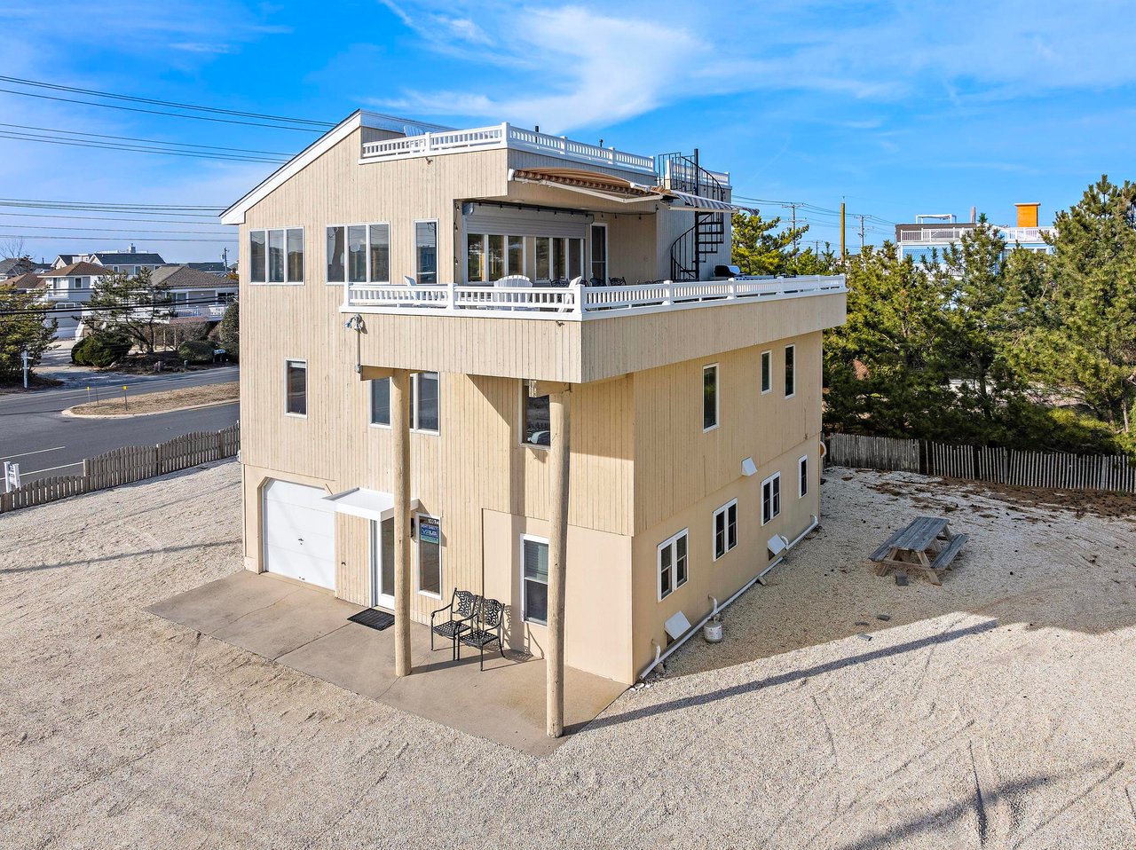 1039A Long Beach Blvd, North Beach