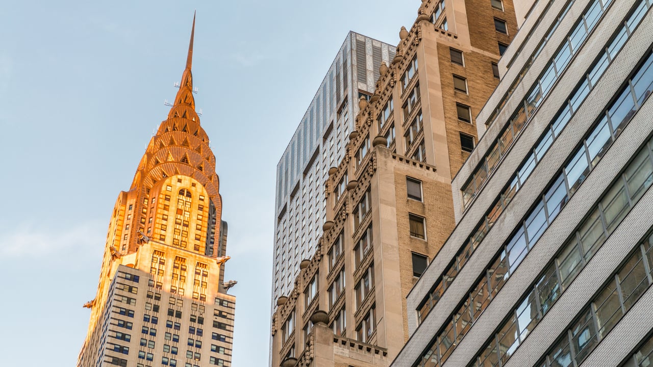 Are Big Investors Really Driving the Manhattan Housing Market?