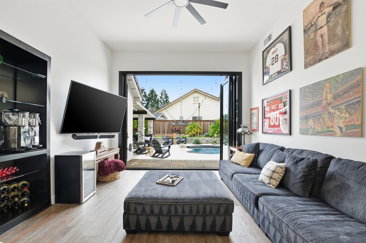 670 Hubbs Court, Benicia 