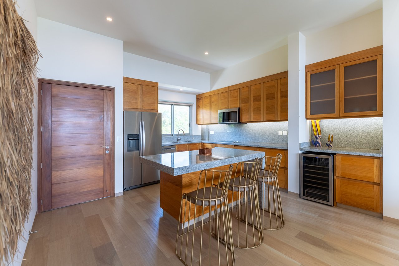 2 Bedroom, Condo, Eleven at Cosmo