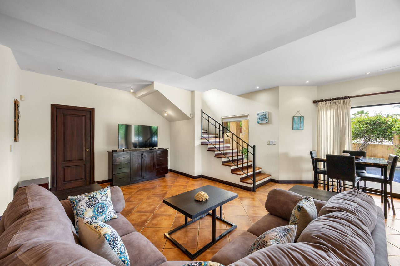 Casa de Vida, Altos de Flamingo | Mediterranean-Style Villa with Pool & Guest House Near Playa Flamingo