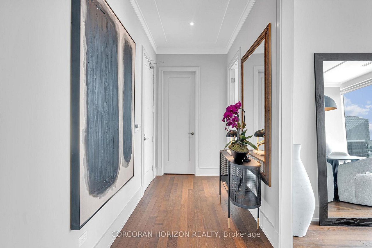 LUXURY LIVING AT THE RITZ