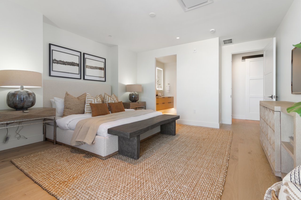 4849 N CAMELBACK RIDGE Drive B308