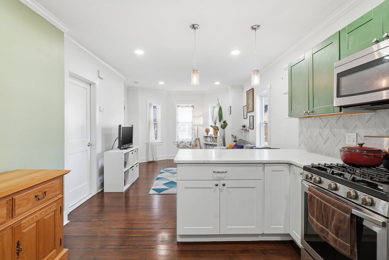 18 Phelps St #1 Salem, MA 