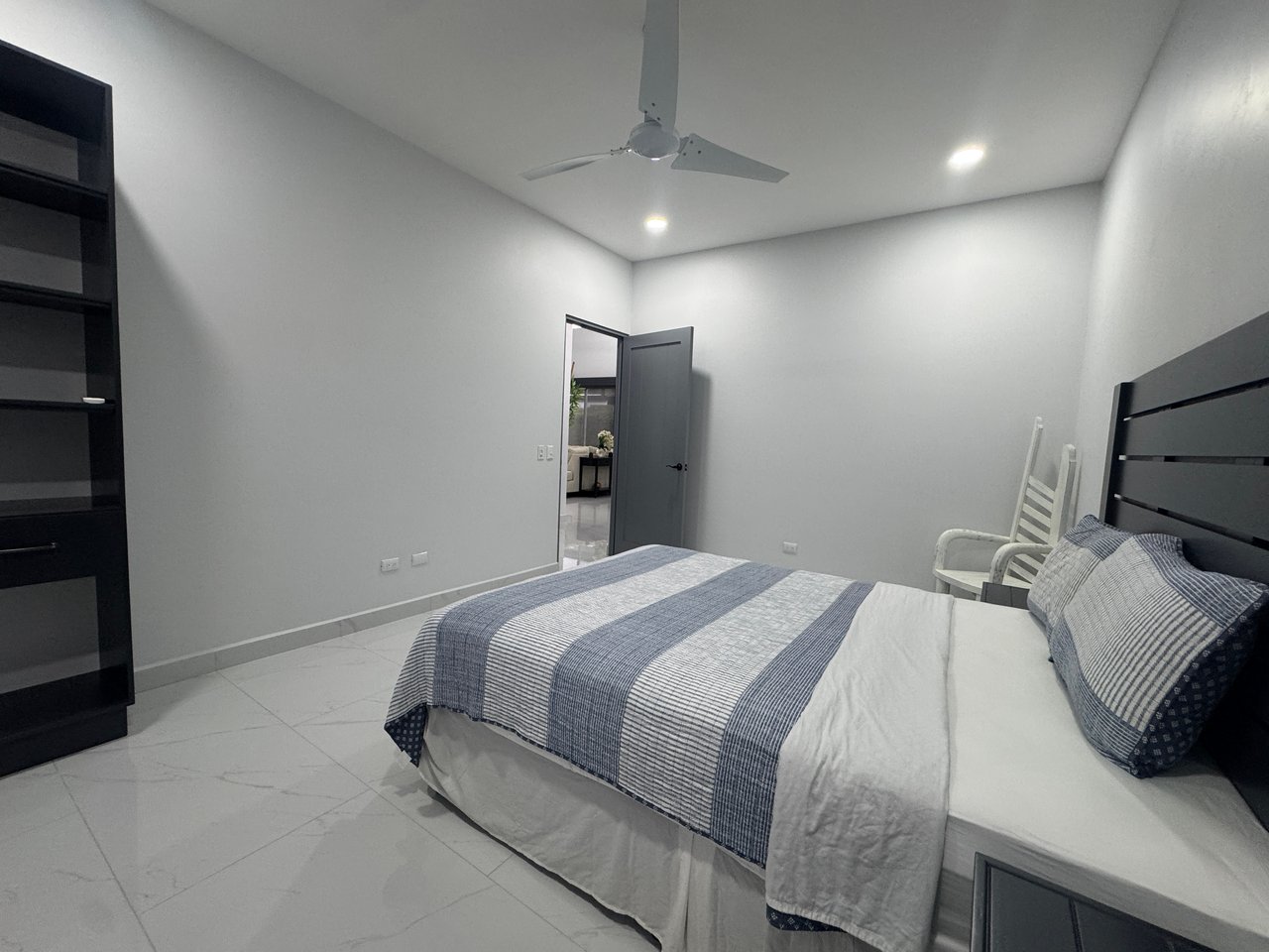 Jardines Del Sol 3 Bedroom, 3 Bathroom