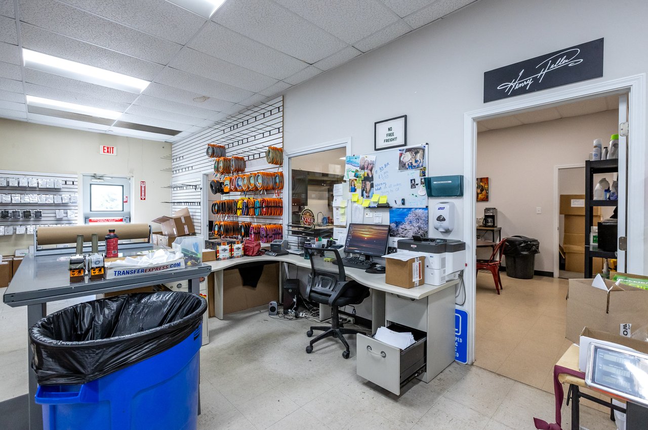 Why Flex Industrial Buildings Are the Future of Small Business Expansion in Indiana