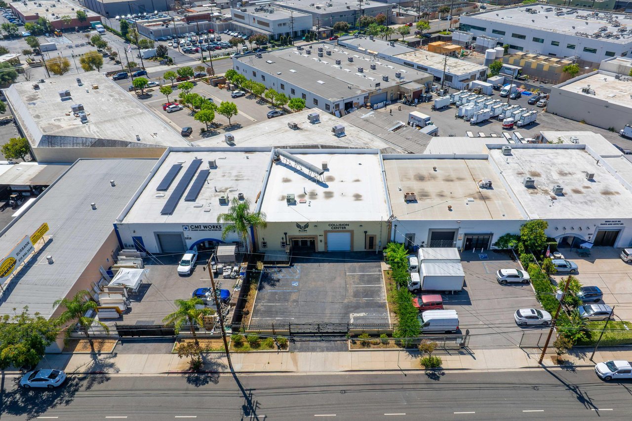 2823 N. San Fernando 