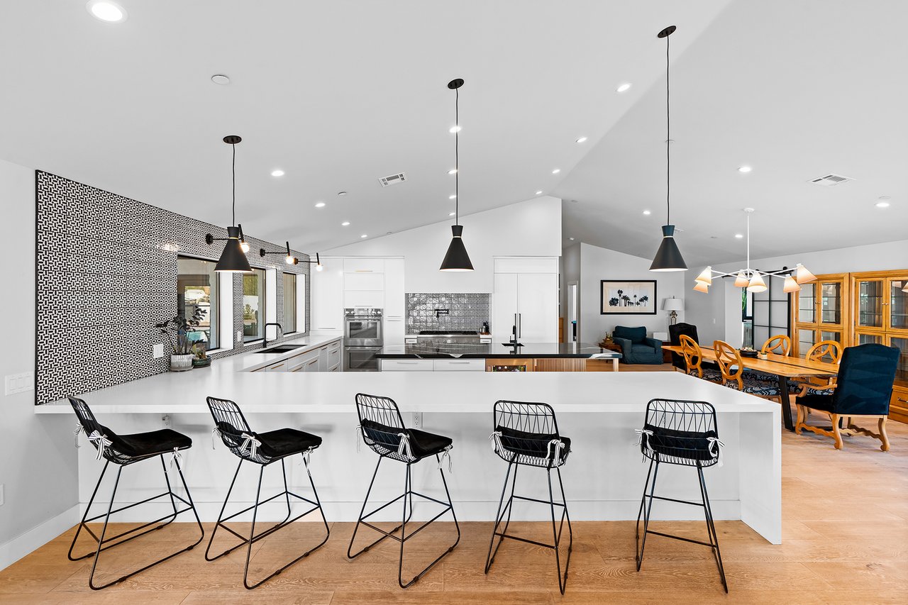 3842 E SAN MIGUEL Avenue, Paradise Valley