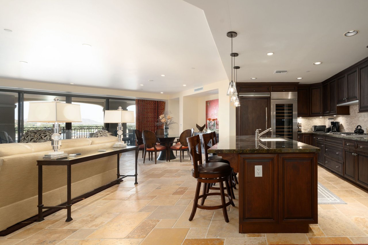 7181 E CAMELBACK Road 1001