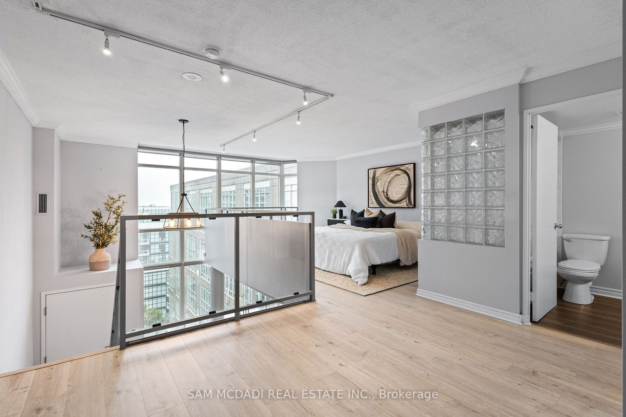 SUN-DRENCHED PENTHOUSE