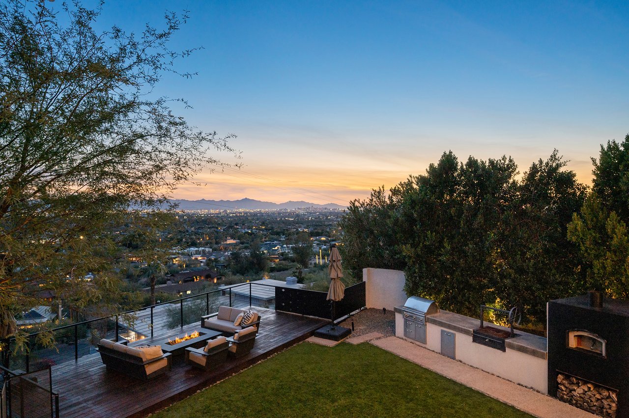 5419 E VALLE VISTA Road