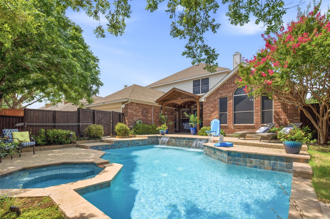 7005 Royal Glen Trail