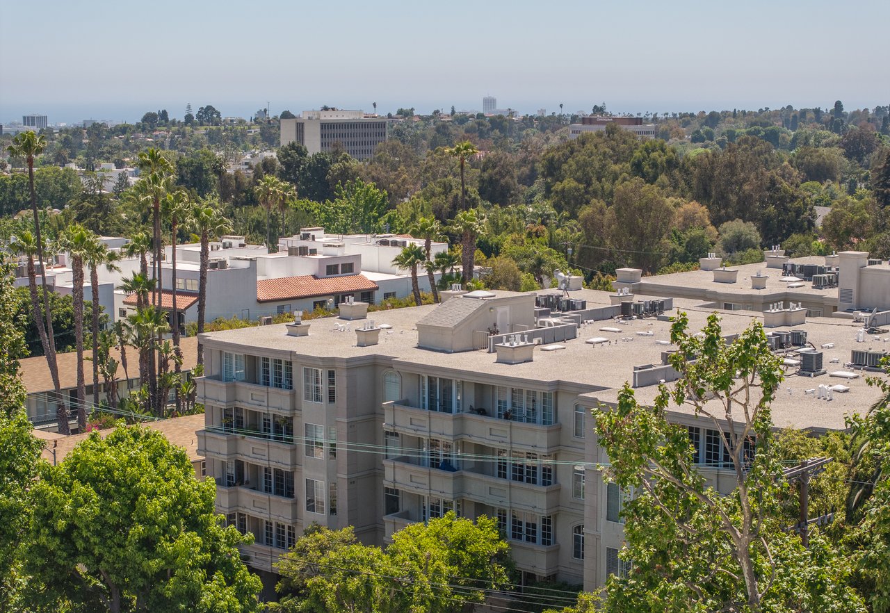 575 S Barrington Ave Unit: 106, Brentwood
