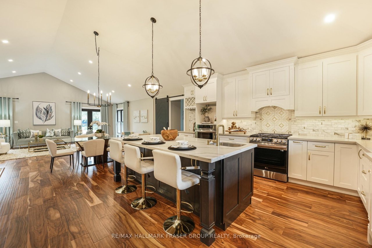 153 Hazelwood Dr