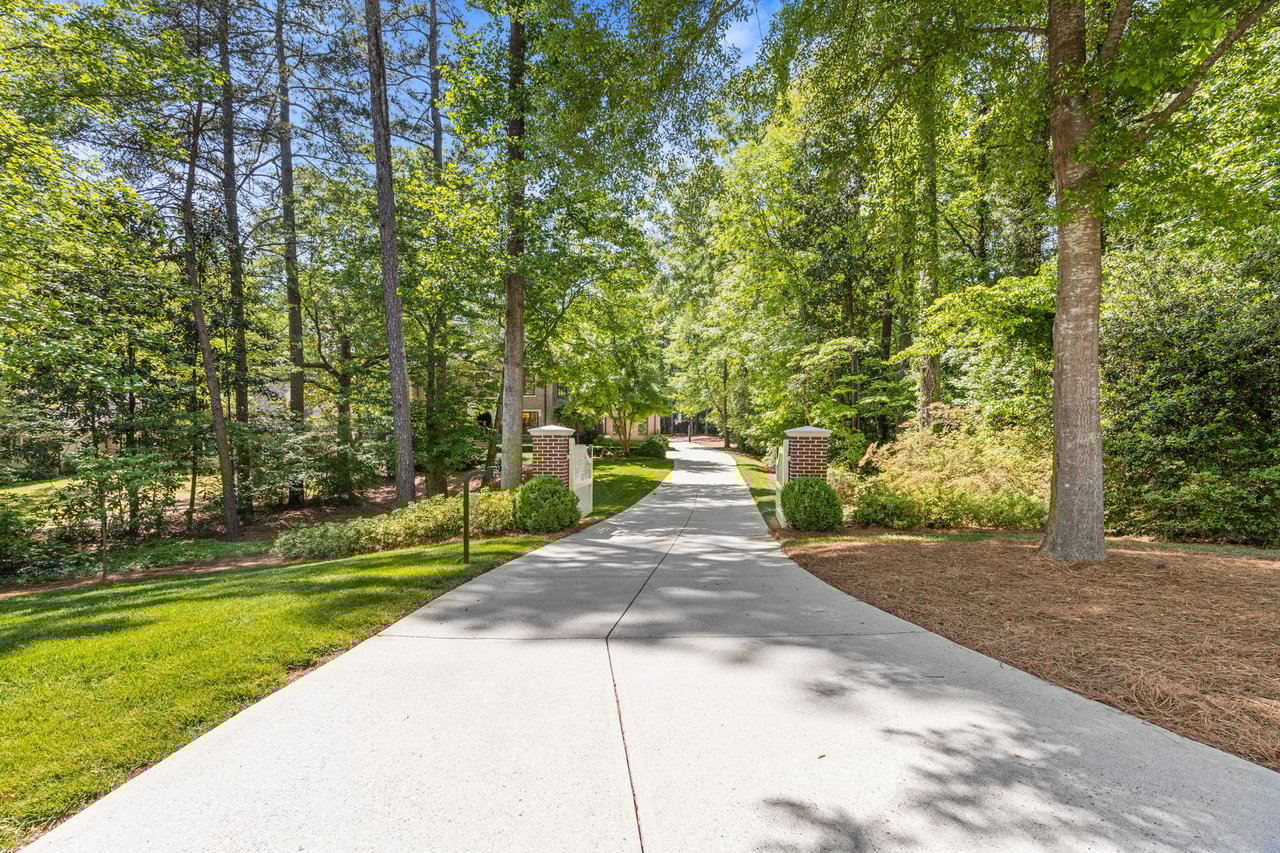 2814 Mabry Road