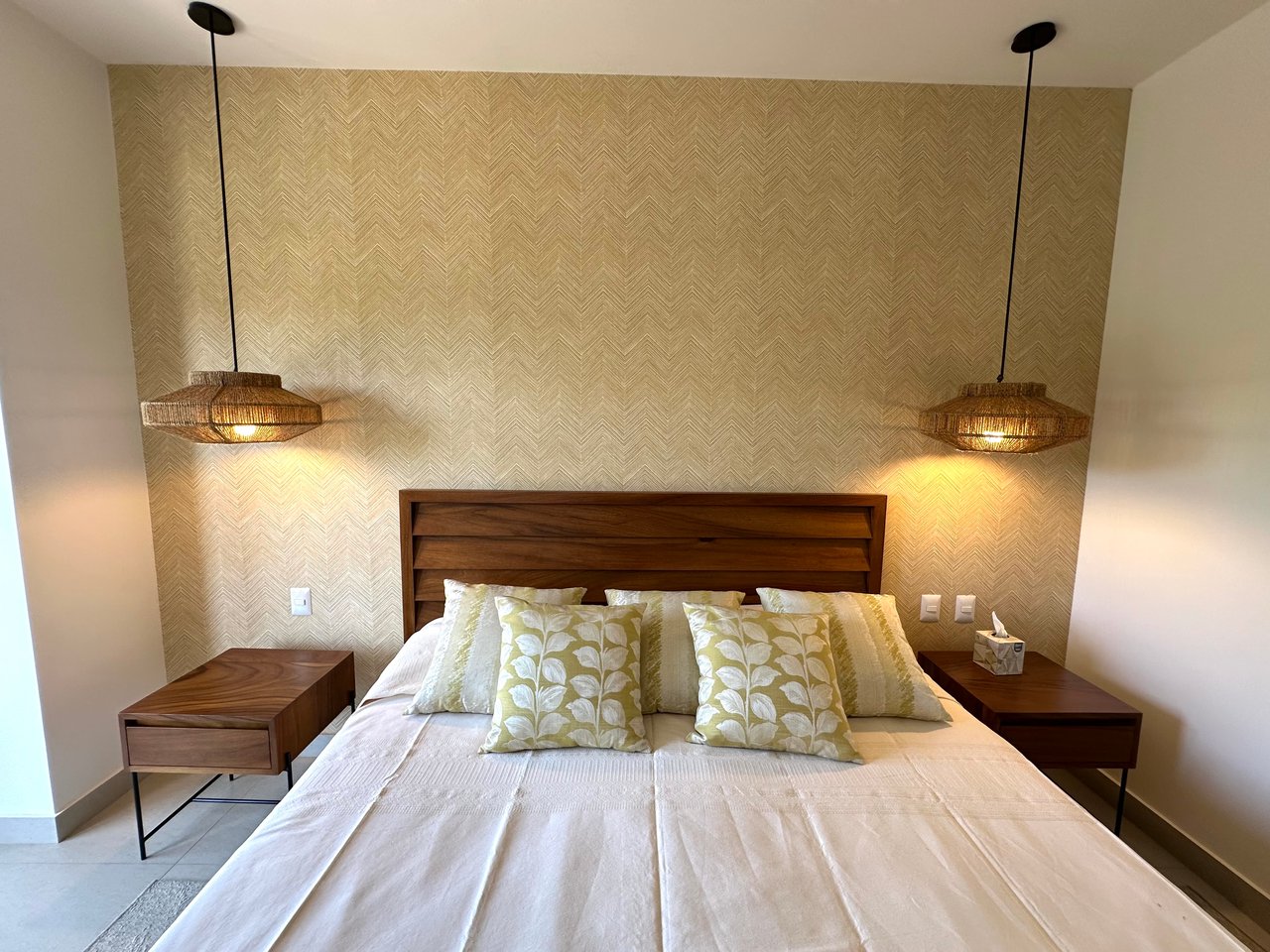 🌊 FOR RENT - Pavilion - 2 Bed Ocean Views - Check-In to the Extraoardinary!