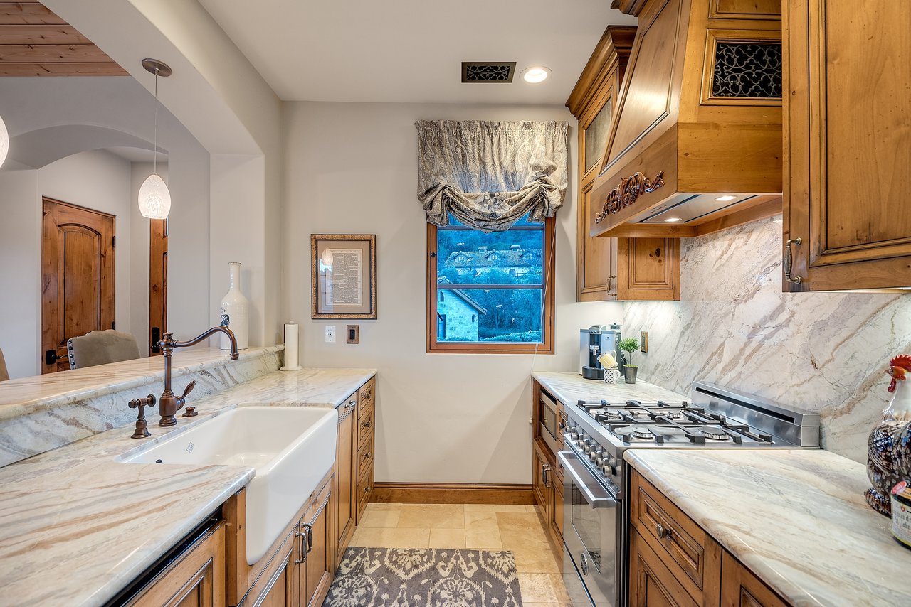 22100 Mount Eden Road