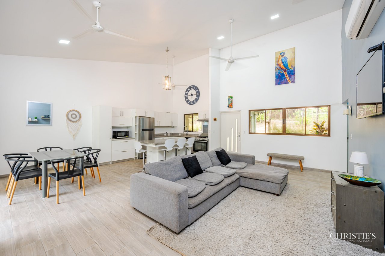 Casa Heliconia Duplex at Black Stallion