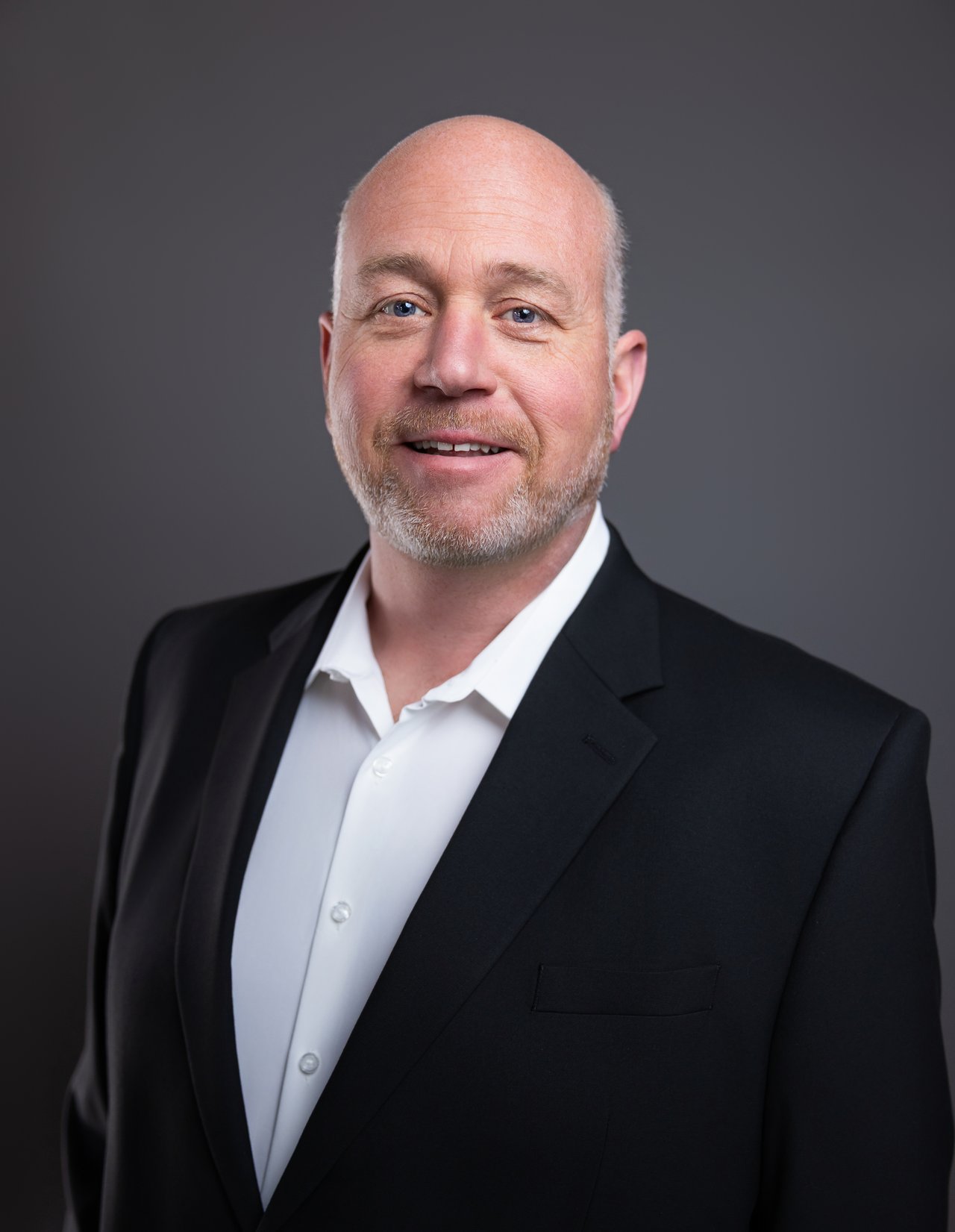 Seth Tully Mauston, WI Real Estate Agent Headshot