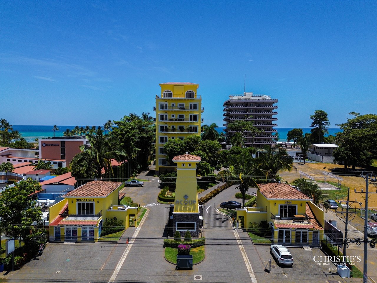 Acqua | Exclusive Oceanfront Living in Jacó