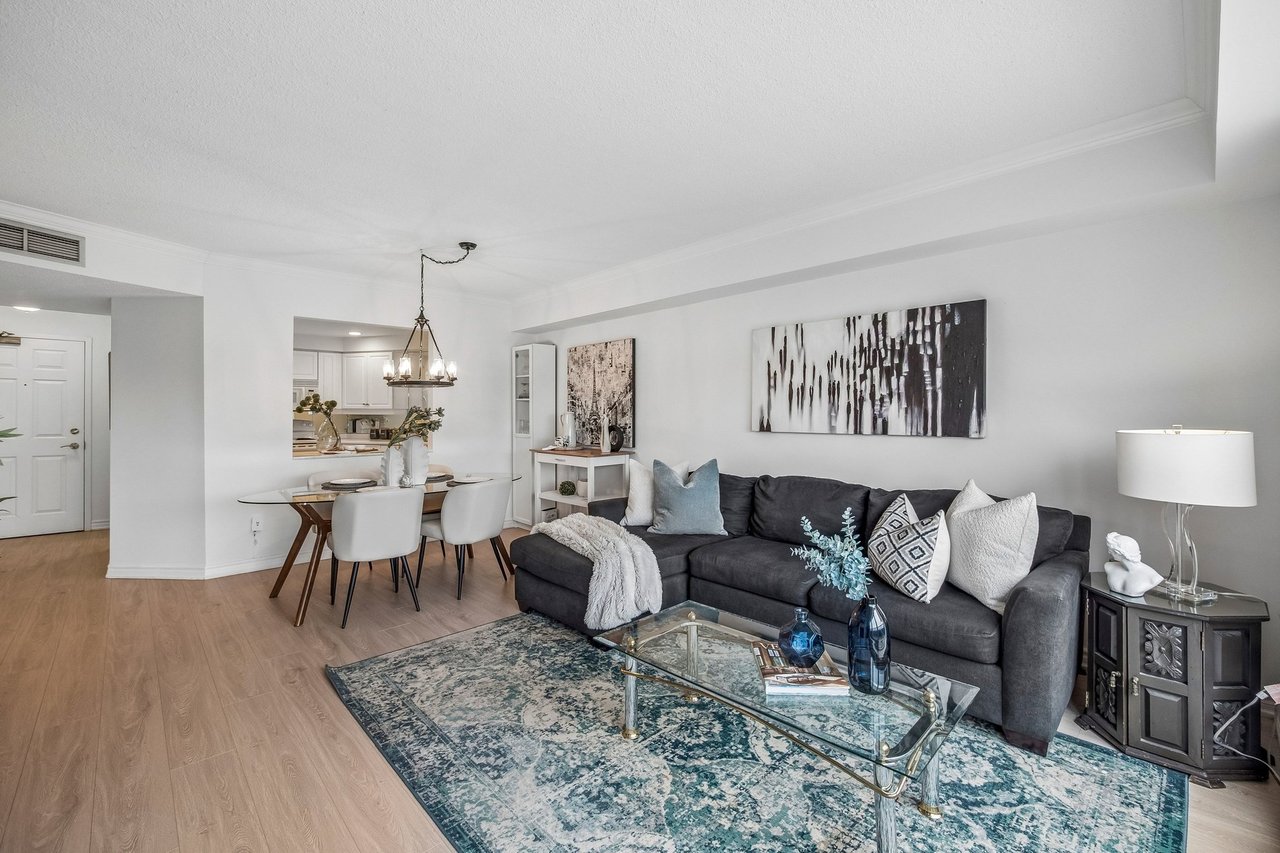 1818 Bayview Avenue #605