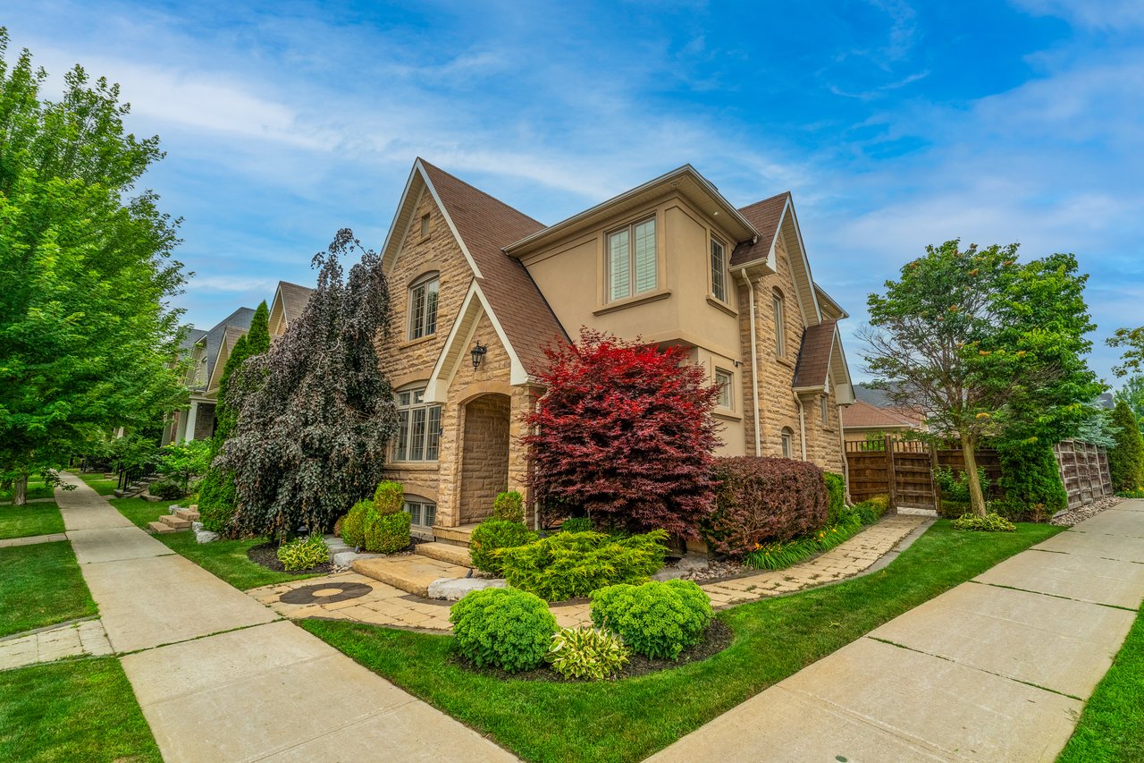 2 Glengordon Cres, Markham Ontario Canada