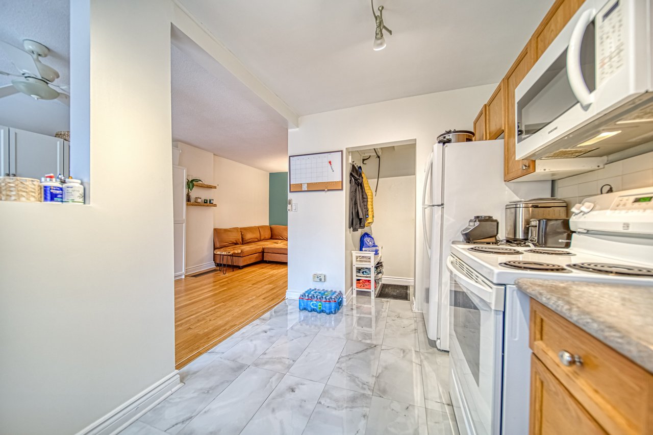Upper Beaches Main Level