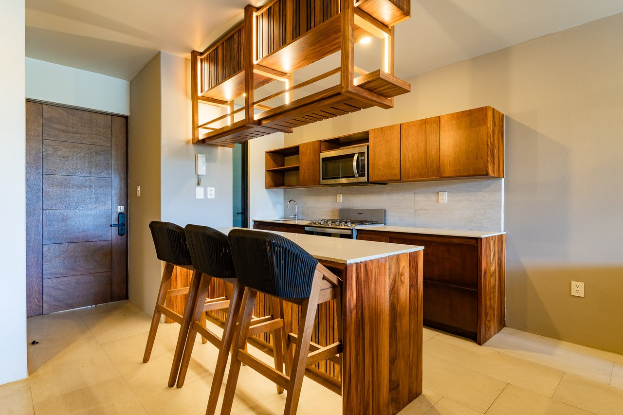 2 Bedroom, Condo, XCAANDA