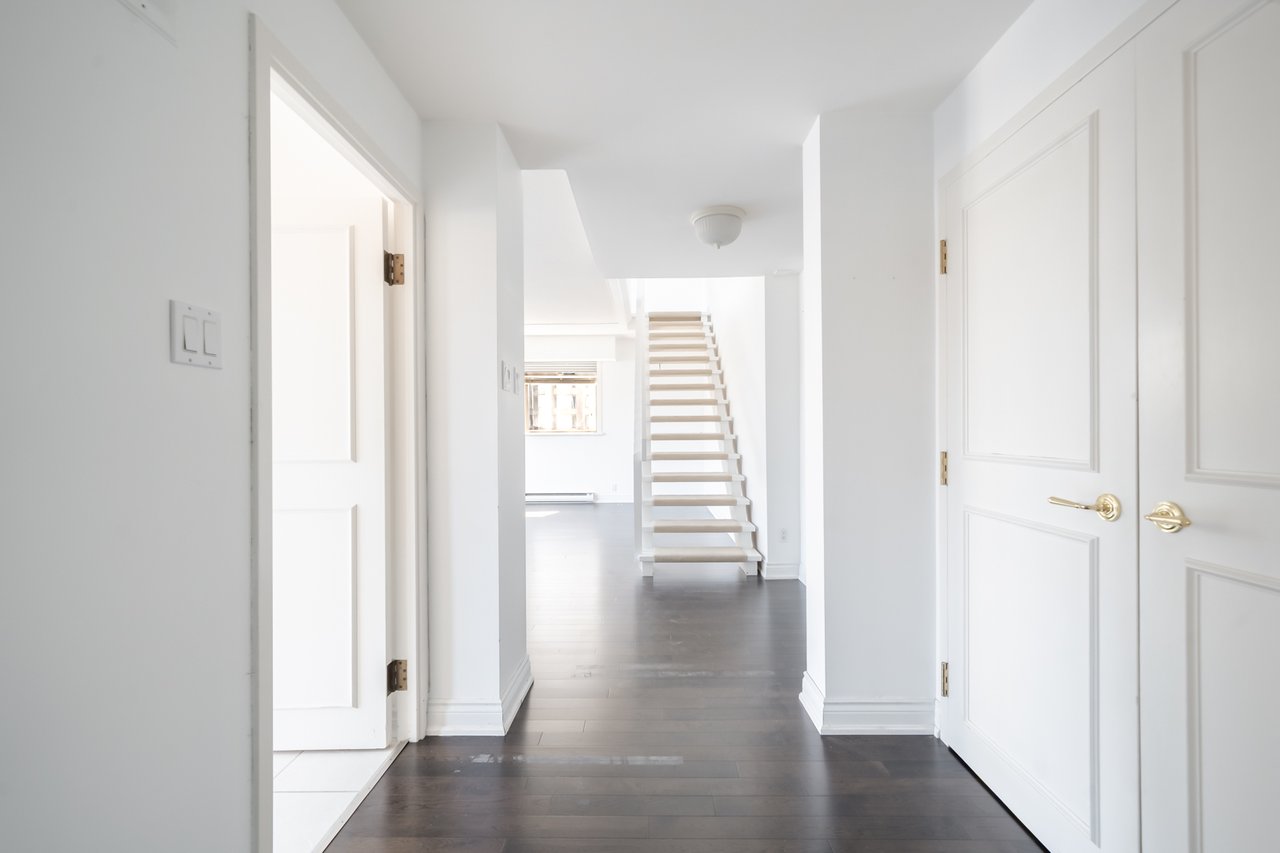 55a Avenue Rd #606