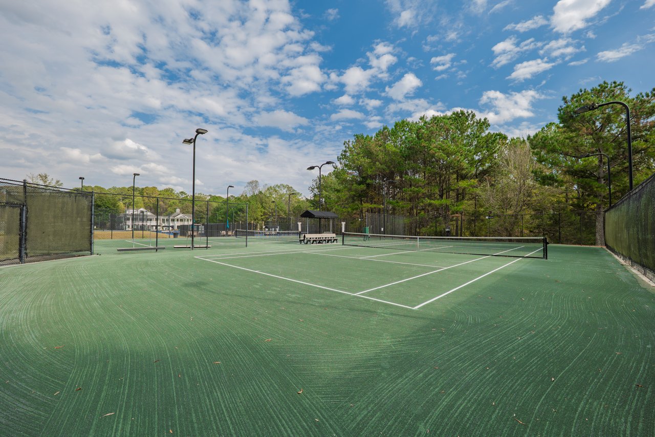 1425 Rolling Links Drive