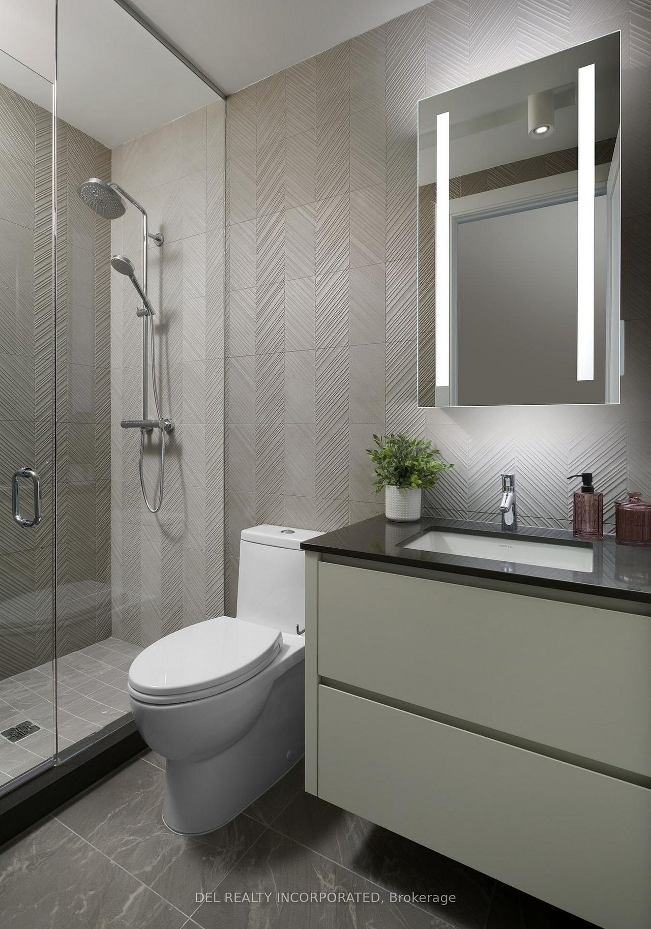 KING WEST'S PREMIER LUXURY COMMUNITY