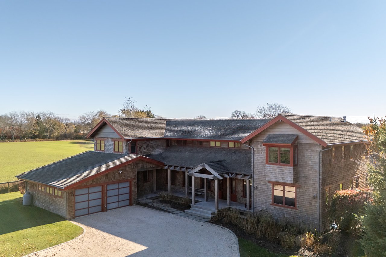 Magnificent Bridgehampton Estate