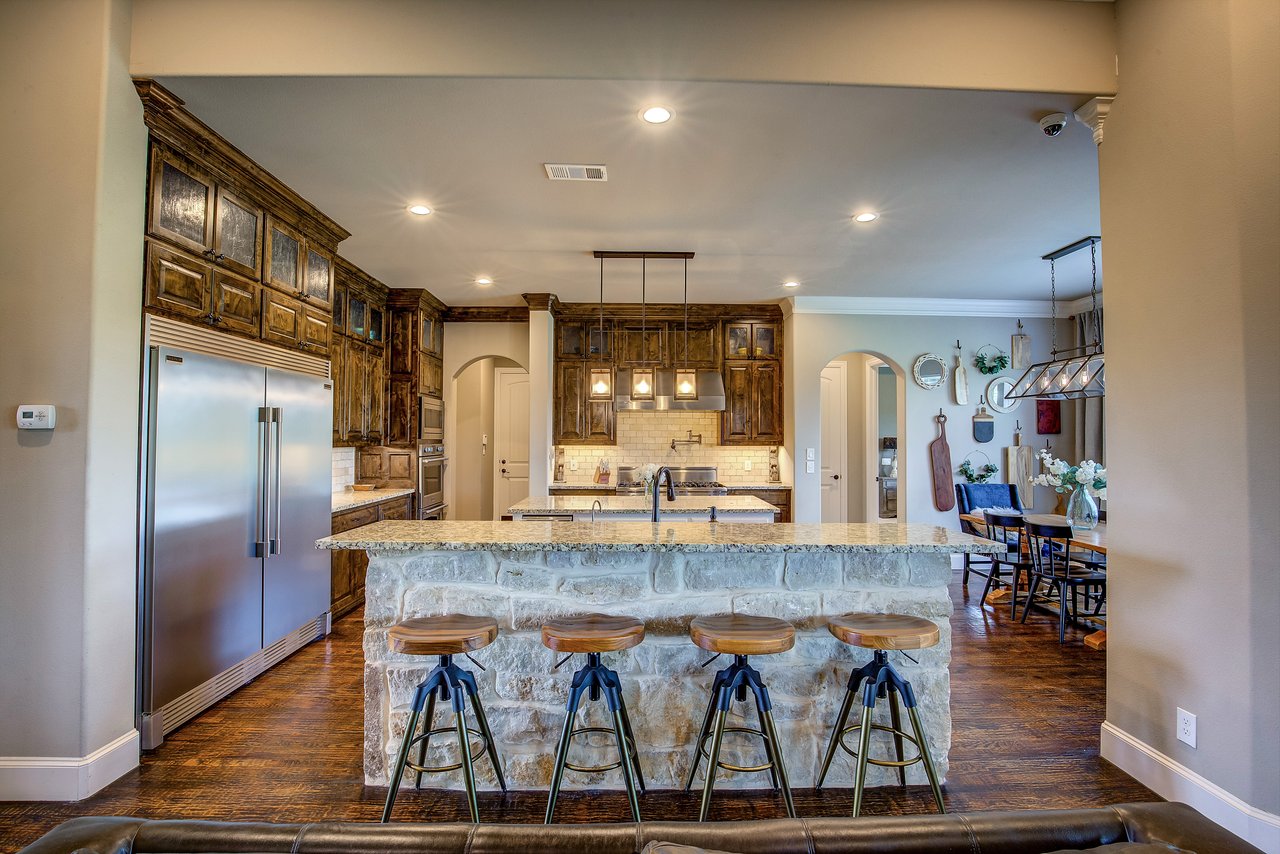 552 Horseshoe Bend