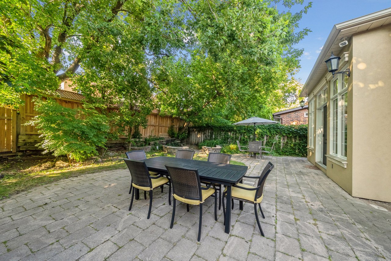140 Reeve Dr