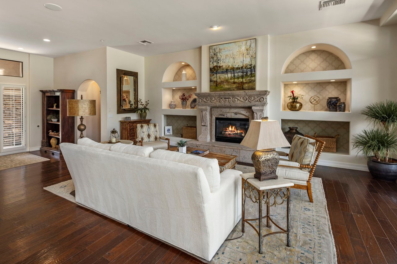9290 E Thompson Peak Parkway, 110
