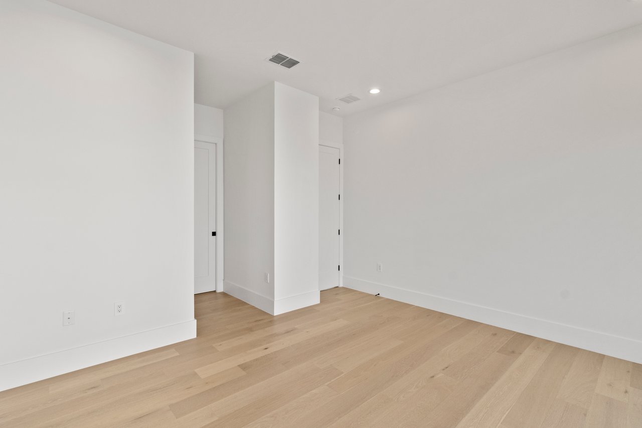 7706 Ficquette Rd- Windermere