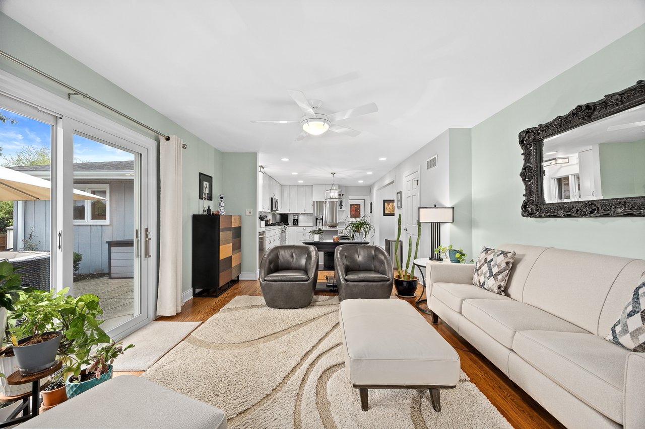 317 39th St, Downers Grove