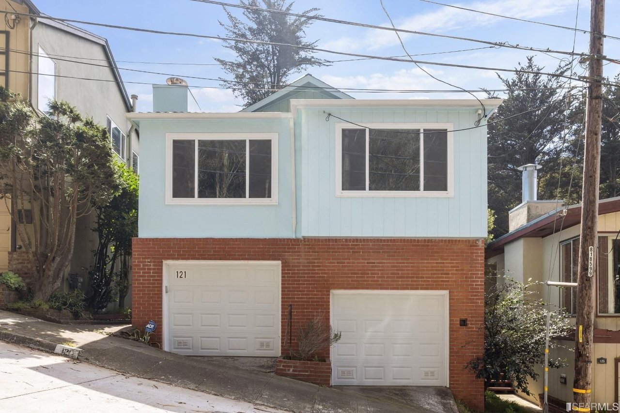 121 Dalewood Way