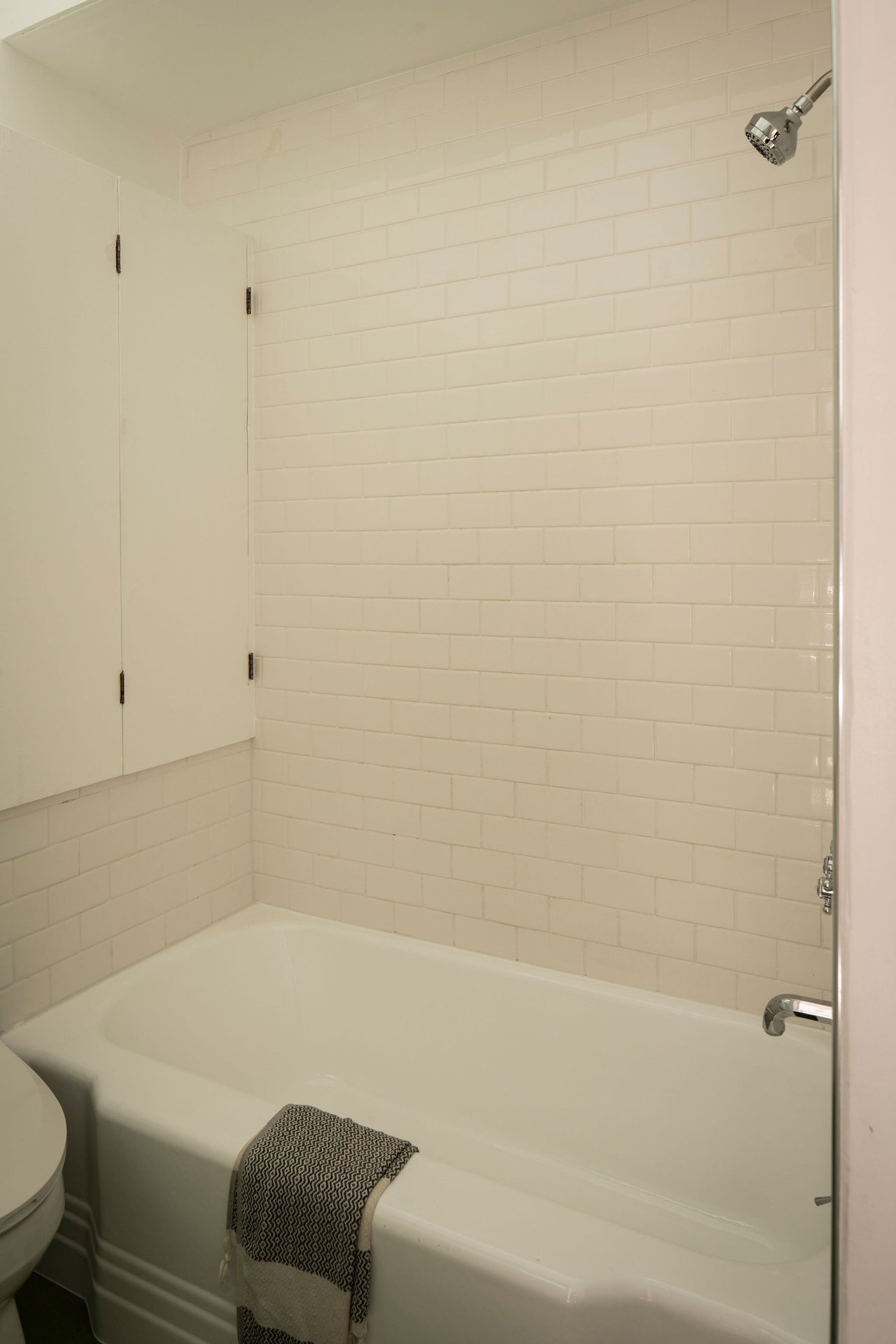 The Van Dekker House, Master architect R. M. Schindler