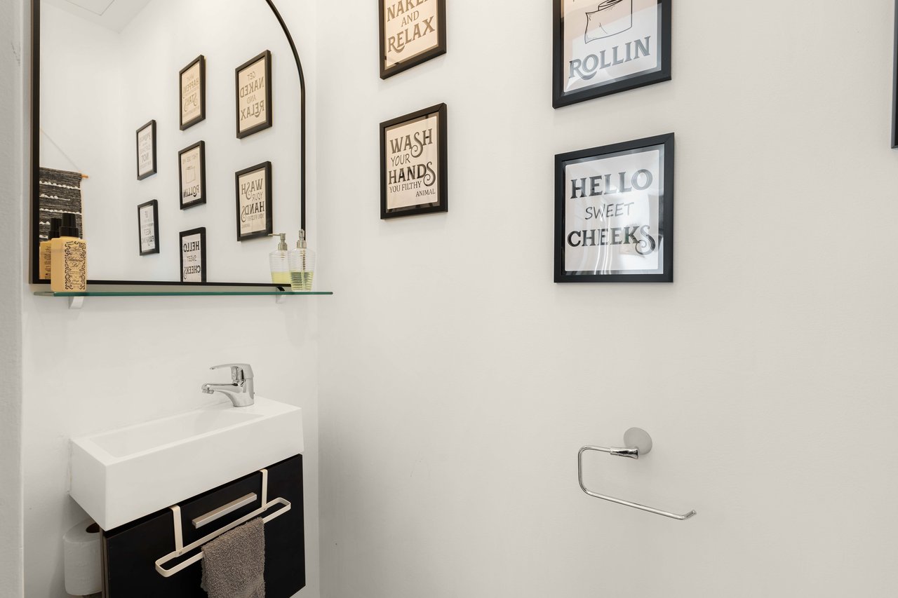 Casa Suerte | Modern 2-Bedroom Tropical Home with Pool Near Playa Potrero and Flamingo Marina