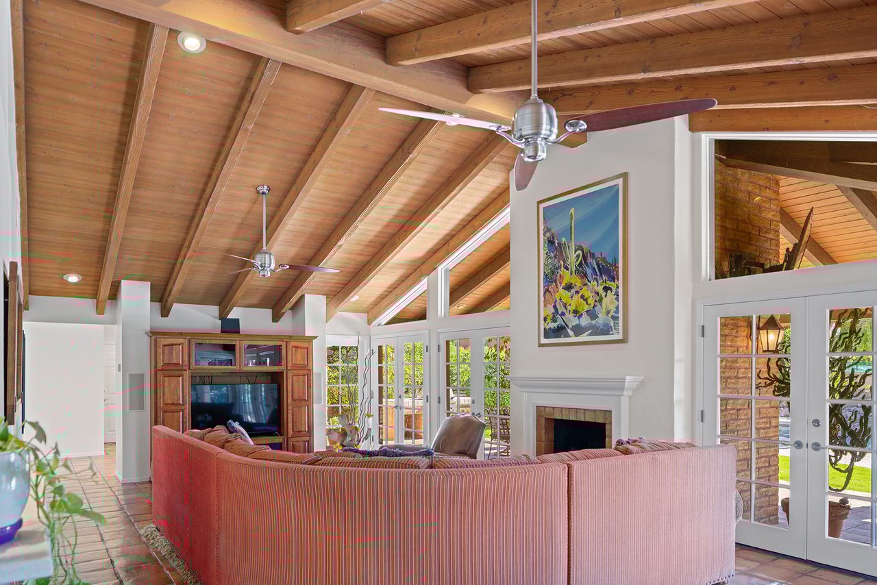 5401 E MARIPOSA Street