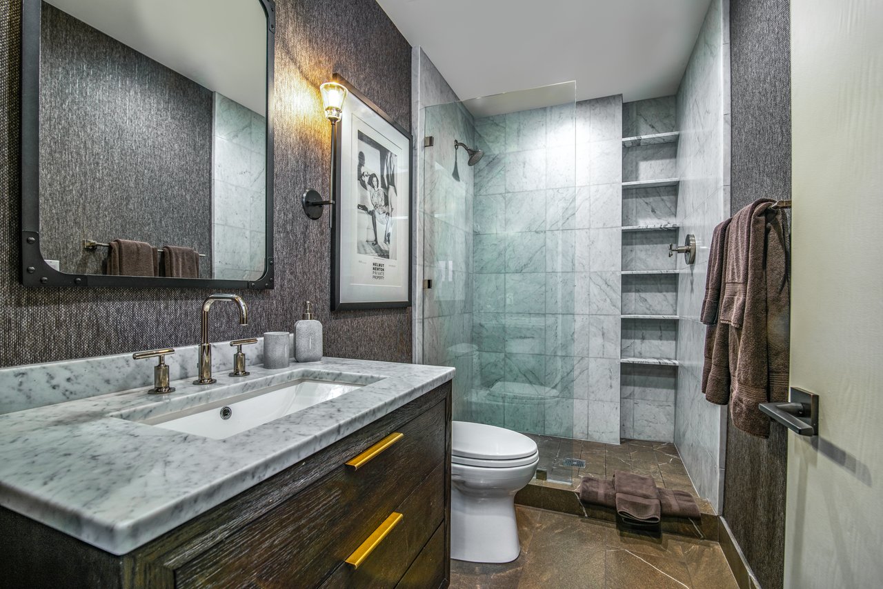 8572 Hillside Ave, Sunset Strip