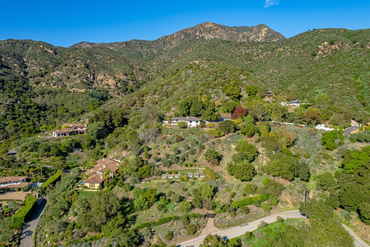 2330 Bella Vista Drive